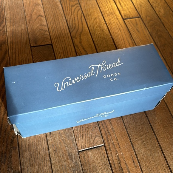 Universal Thread Torri Sandals - Picture 7 of 8